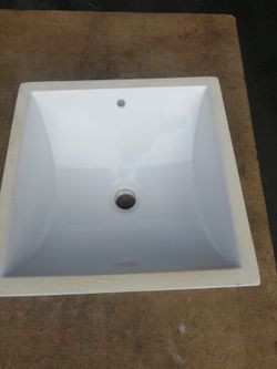 Lavabo carré encastrable, Arquitect par Vitra