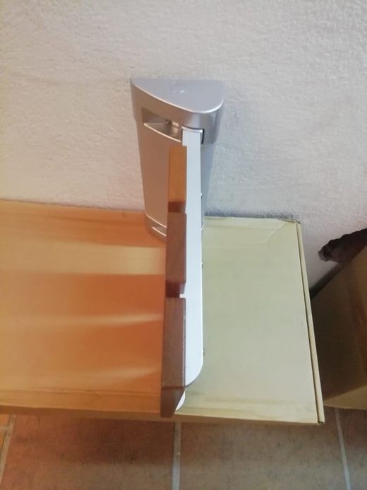 Siège auxiliaire en bois pour douche