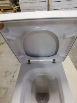 Inodoro + Asiento y tapa suspendido 2nd Floor de Duravit DUR2220090000