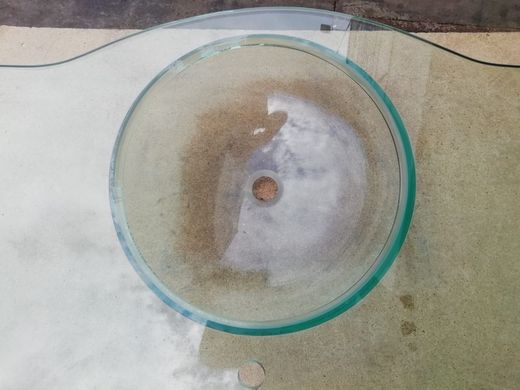 Encimera de cristal con lavabo y agujero para grifería