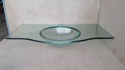 Encimera de cristal con lavabo y agujero para grifería