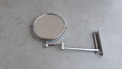 Espejo de aumento circular, orientable y extensible, de Vitra OBS541