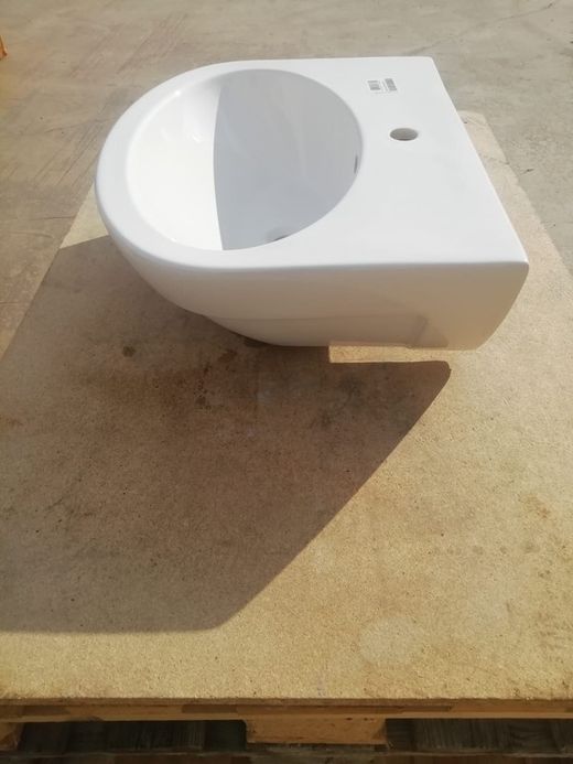 Lavabo suspendu semi-circulaire 60cm, Form500 par Vitra