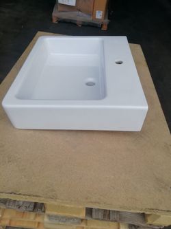 Lavabo suspendu Alpina, par Vitra