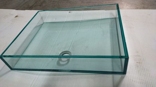 Vasque à poser en verre par Antonio Miró