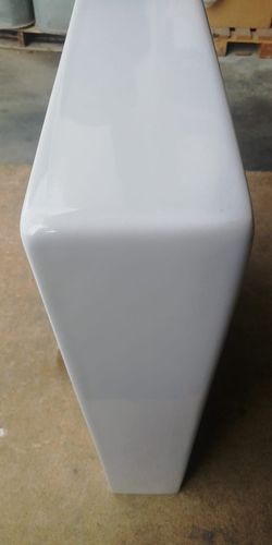 Lavabo suspendu gris clair, AQ2 par Vitra