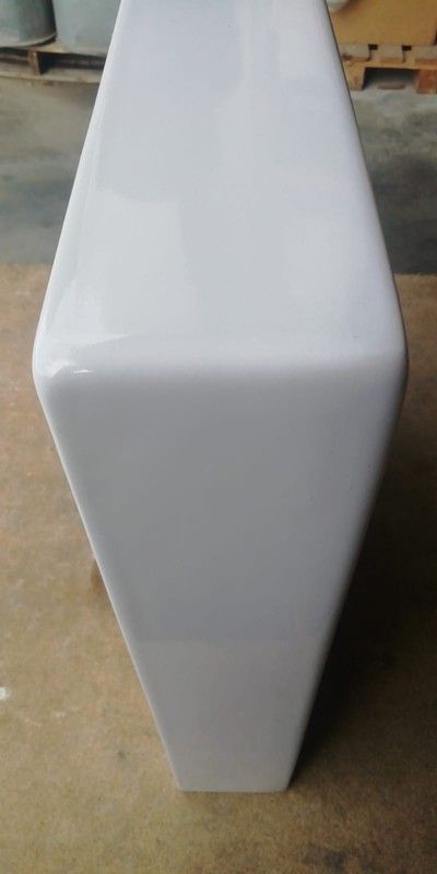 Lavabo suspendu gris clair, AQ2 par Vitra