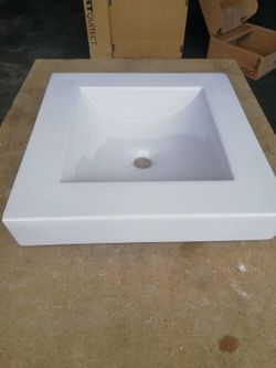 Lavabo suspendu gris clair, AQ2 par Vitra