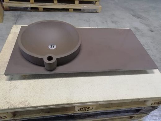 Lavabo à poser en caoutchouc, par Boing