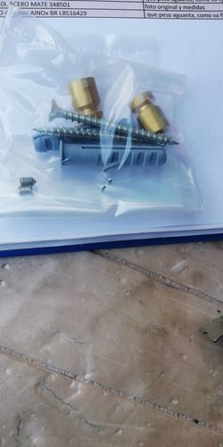 Portavasos y vaso de cristal, Nito de Vitra VIT6806000