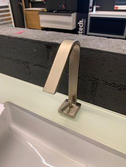 Mitigeur monocommande Crux par Paini