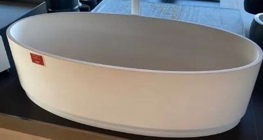 Banheira autônoma de superfície sólida, 180x80, Jolie by Regia