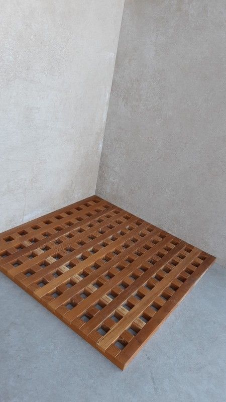 Tarima de baño rectangurla, de bambú. OBS552