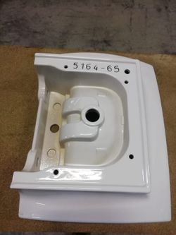 Lavabo Bellevue 65x55 Mural par Villeroy & Boch