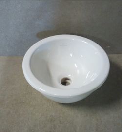 Lavabo semi-encastré, Loop & Friends par Villeroy Boch