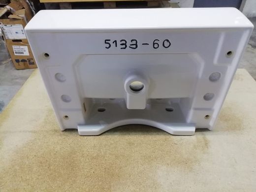 Lavabo suspendu Memento 60x42cm avec porte-serviettes par Villeroy & Boch