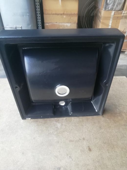 Vasque à poser noir mat, Aq2 par Vitra