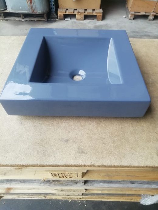 Lavabo Mural Gris, AQ2 de Vitra VITAQ2GR