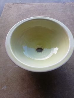 Lavabo semi-encastré 38cm en boue, Mimosa, Aq11 par Vitra