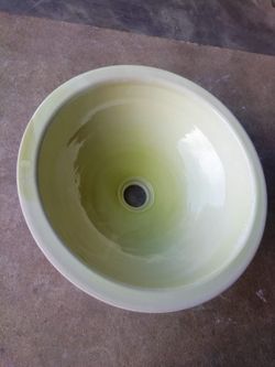 Lavabo semi-encastré 38cm en boue, Mimosa, Aq11 par Vitra