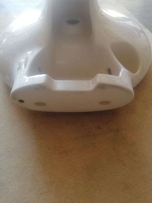 Lavabo rond avec pied intégré, Istanbul par Vitra